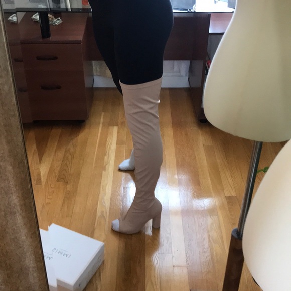 Lycra Heels - Picture 5 of 6